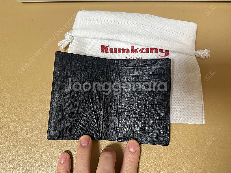 금강제화 남자 카드지갑 팝니다.--1