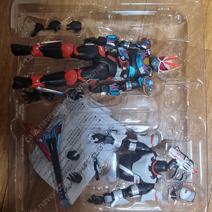 shf 가면라이더 기츠 매그넘부스트+비트상체판매합니