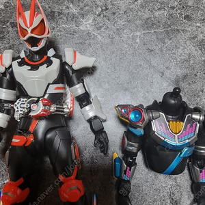 shf 가면라이더 기츠 판매합니다
