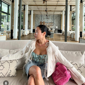 매니모어몽 오간자 리본 가디건 화이트