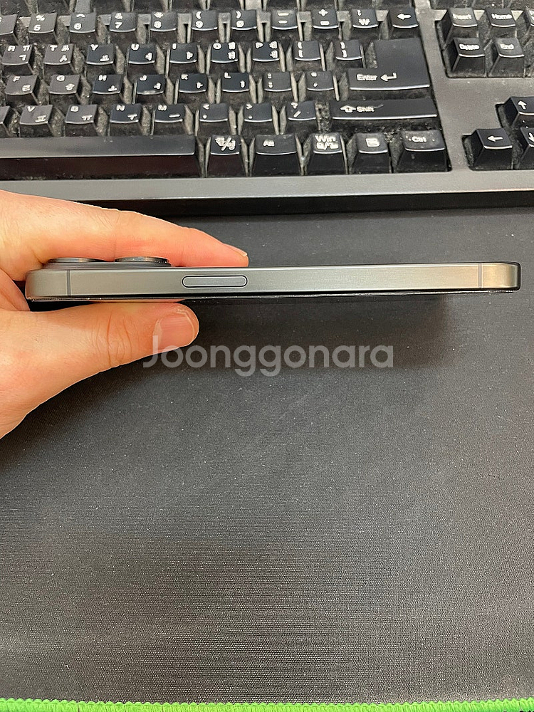 아이폰15프로 블랙 128GB 배터리89% 상태좋은 중...--4