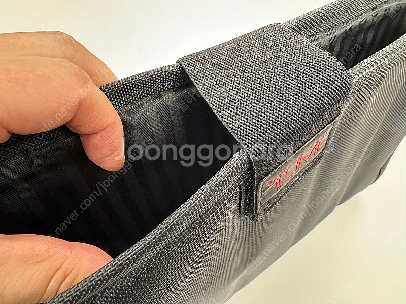 TUMI 투미 노트북용 파우치 슬리브 판매합니다.--3