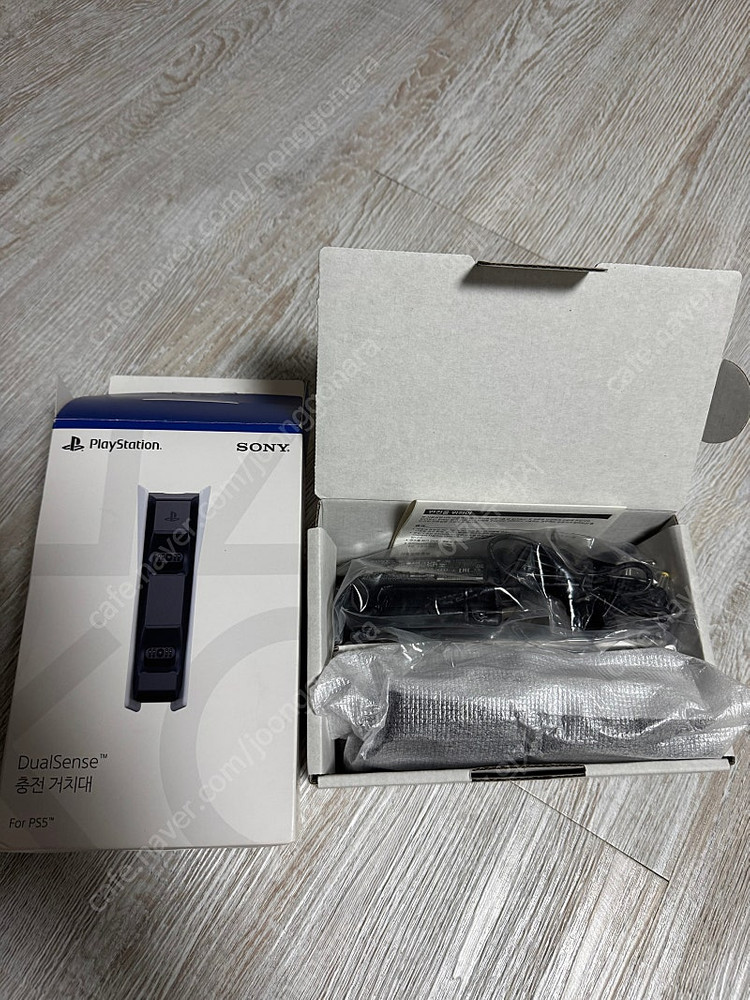 듀얼센스 정품 거치대--2