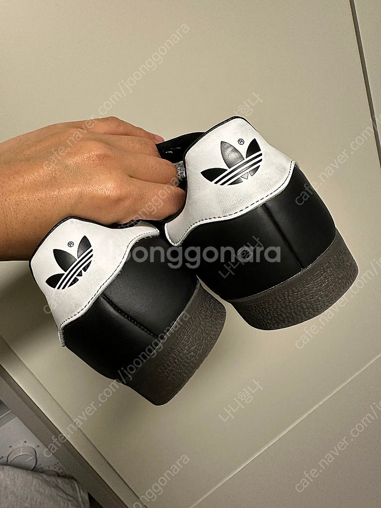 아이다스 가젤 흰검 280 팝니다--2