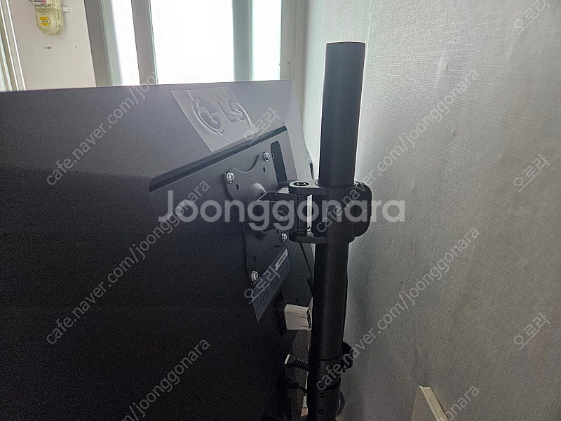 LG 모니터 29wq500 2대 카멜 상하 듀얼모니터암...--1