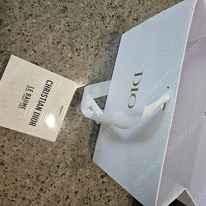 디올 르밤 새상품 핸드크림 (택포)