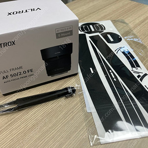 빌트록스 50mm f2.0 미개봉, 전용스킨 소니 미운트 팝니다. 택포