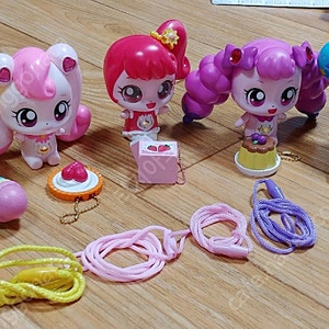 말하는 티니핑**(반짝반짝 티니핑) 방글핑,믿어핑,조아핑,하츄핑 (알쏭달쏭 티니핑) 나나핑, 솔찌핑, 꾸래핑***(일괄)