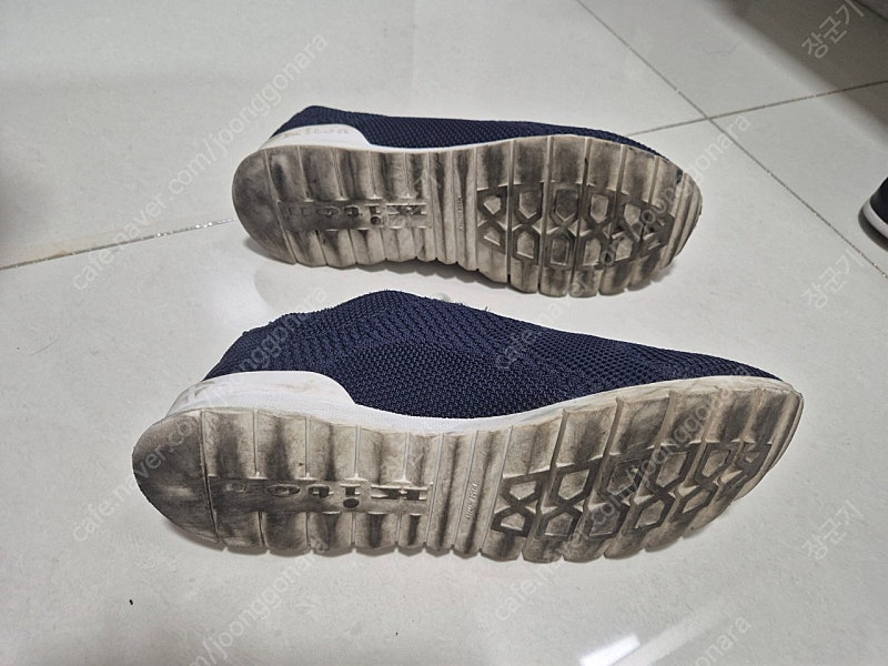 키톤 매쉬 스니커즈 7사이즈 팝니다--1