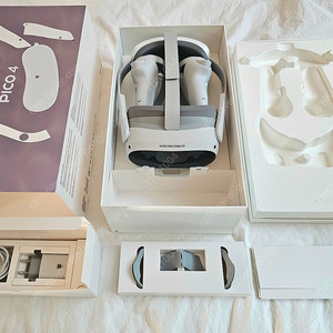 피코4 PICO 4 올인원 VR 128GB 피코4