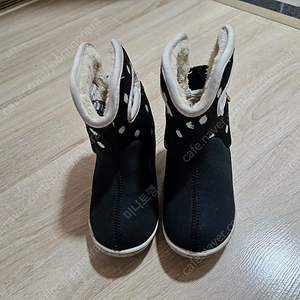 보그스 170 털부츠