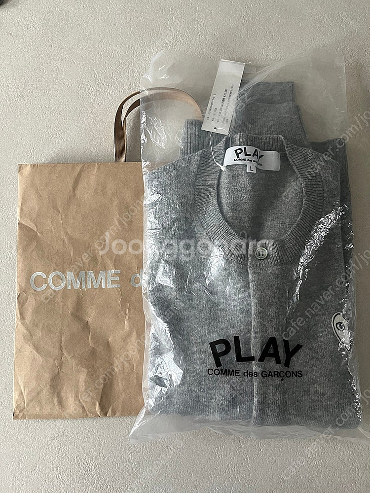 여성 꼼데가르송 PLAY 가디건 라지 (L)--1