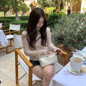 [새상품] 레이지샵 버튼 레이어드 티셔츠