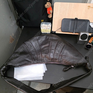 르메르 크루아상백 다크브라운 라지