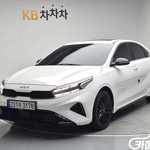 [기아]더뉴 K3 2세대 1.6 가솔린 시그니처 (5인승) 2023 년 휘발유 중고차 전액할부 중고차리스 중고차수출