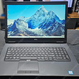 Dell Precision 7730(Xeon E-2176M, 64GB, 1.2TB, Quadro P3200)