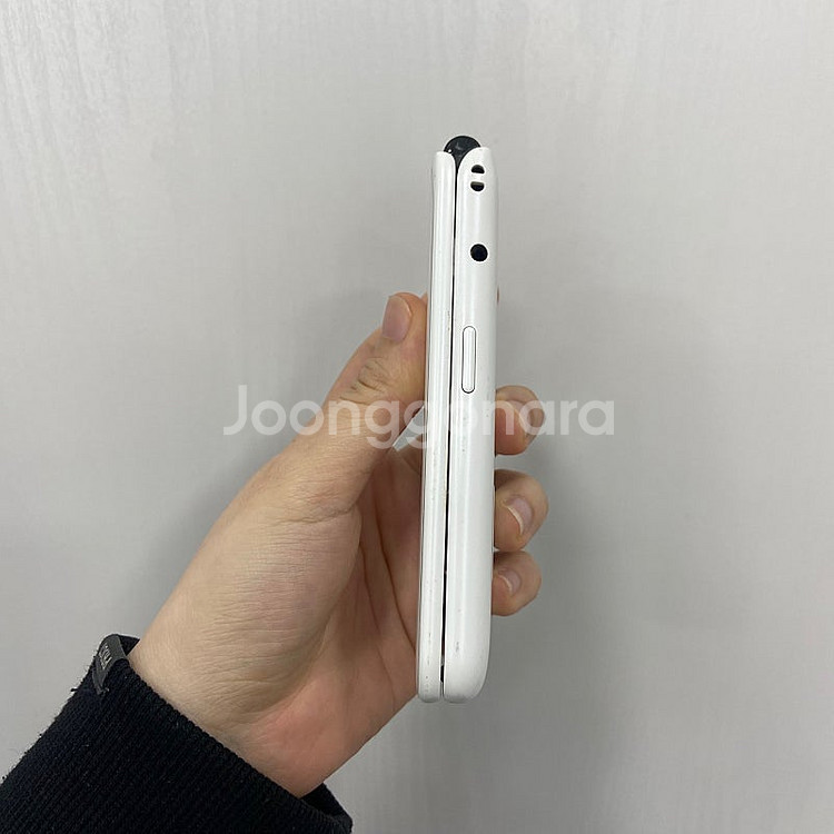 81031 스타일폴더폰 화이트 부산 중고폰 팝니다 6만...--5
