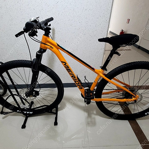 메리다 MTB ( MERIDA BIG NINE 300 ) 신품 급 자전거 싸게 팝니다.(천안 불당 직거래)