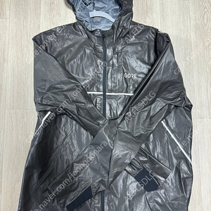 고어웨어 R7 쉐이크드라이 2XL 판매합니다