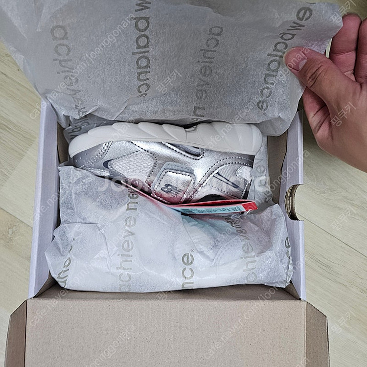 뉴발란스키즈 프리들 실버 K920S3 150 사이즈K9...--3