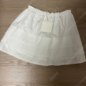 르플레인 아일렛 스커트