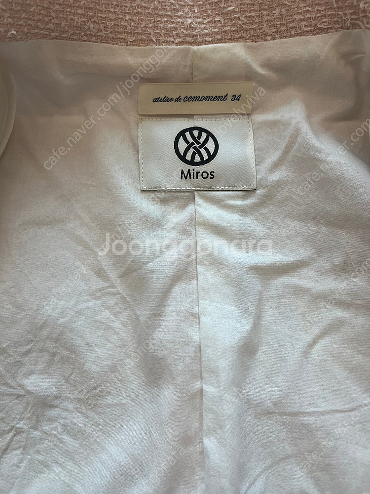 쎄모먼 미로스(34) 25만원--6