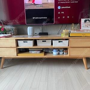 카레클린트 TV장 (D-line TV Stand 001 애쉬)원목 TV 장 판매합니다