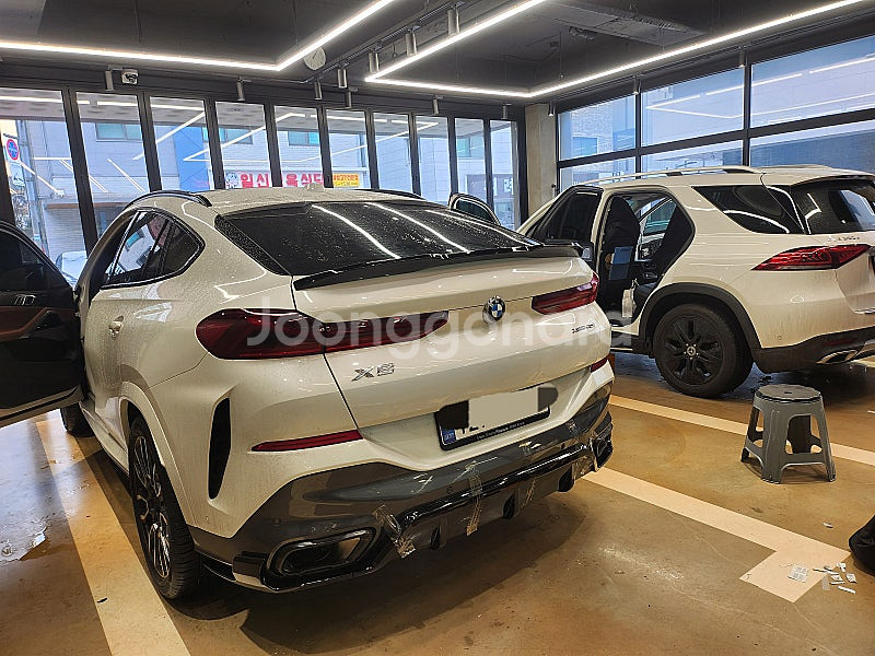 bmw x6 블랙 퍼포먼스 스포일러 ,디퓨져,--2