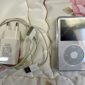 아이팟 비디오 팝니다!