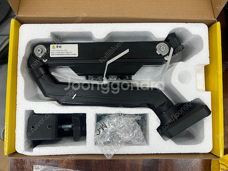 싱글 모니터암 카멜마운트 BMA2--1