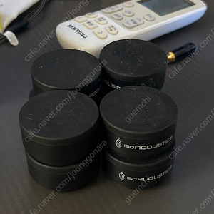 iso puck mini 아이소퍽 미니 방진패드 8개 판매합니다.