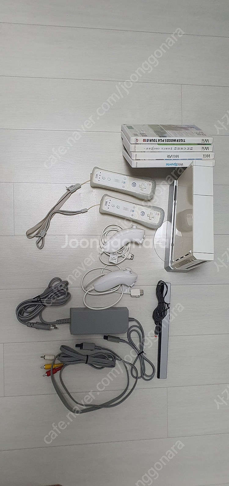 wii 2인세트, 게임CD 4장 및 발란스 보드 등 전...--0