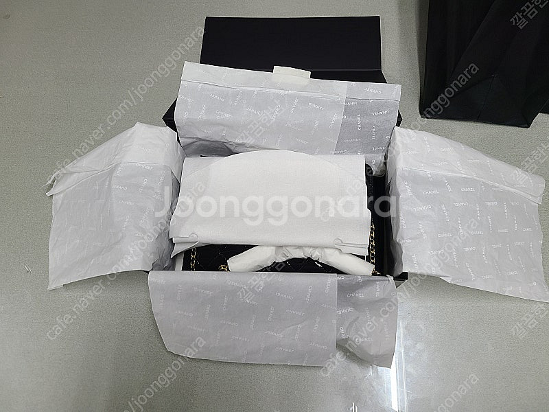 [정품] 샤넬 24C 하트 CC로고 페이던트 플랩 체인...--3