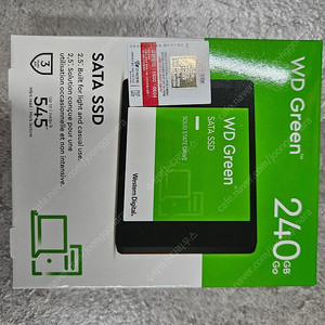 미개봉 WD 240GB SSD 판매 합니다.