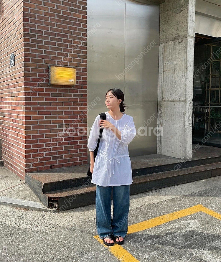 뮤어리 레이스 블라우스--0