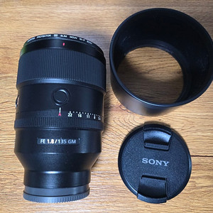 소니 135GM F1.8 렌즈 판매
