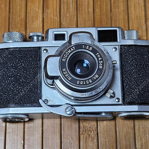 리코의 RF 카메라 "RICOH 35" 판매