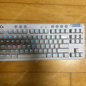 로지텍 g715 유무선 키보드 갈축