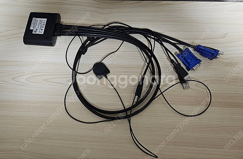 ATEN 사의 VGA 케이블 KVM 스--0