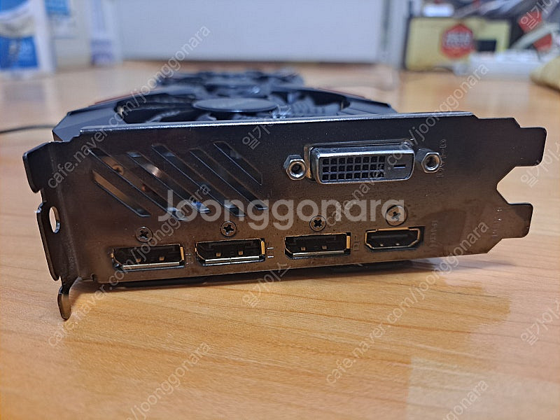 기가바이트 gtx1070ti 8g 팝니다--5