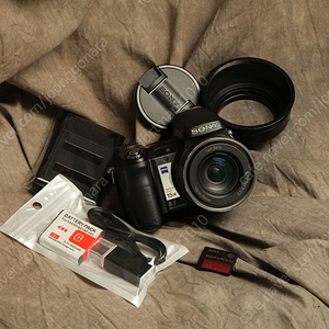 SONY DSC-H7 디카