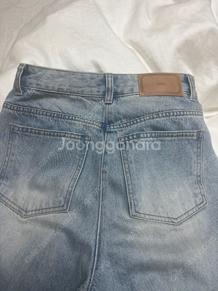 한섬 더캐시미어 니트 가디건, 데님팬츠, Ami, 띠어리 니트, LATT 니트, 이세이미야케--8