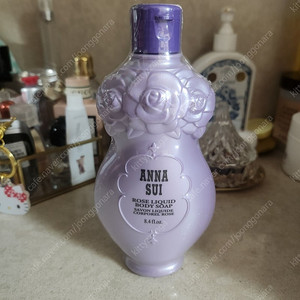 안나수이 로즈 바디클렌져 250ml