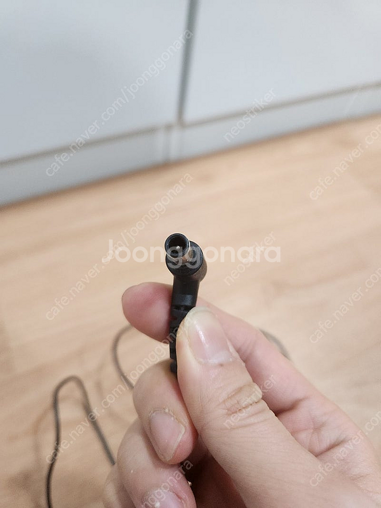 LG 모니터 19V 어답터 팝니다--1