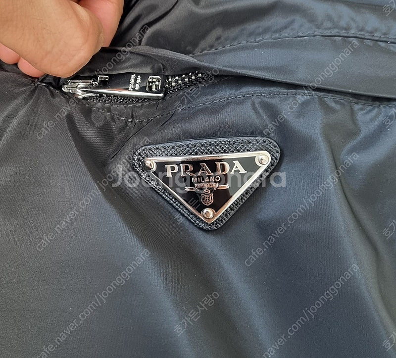 프라다 정품 리나일론 바람막이 SGA466 블랙 50(100)사이즈 판매--4