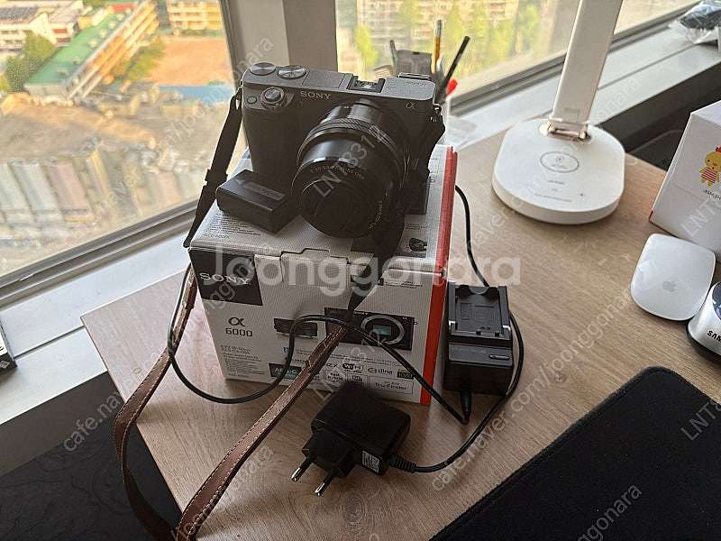 소니알파 A6000+16-50mm 줌렌즈+64G--5
