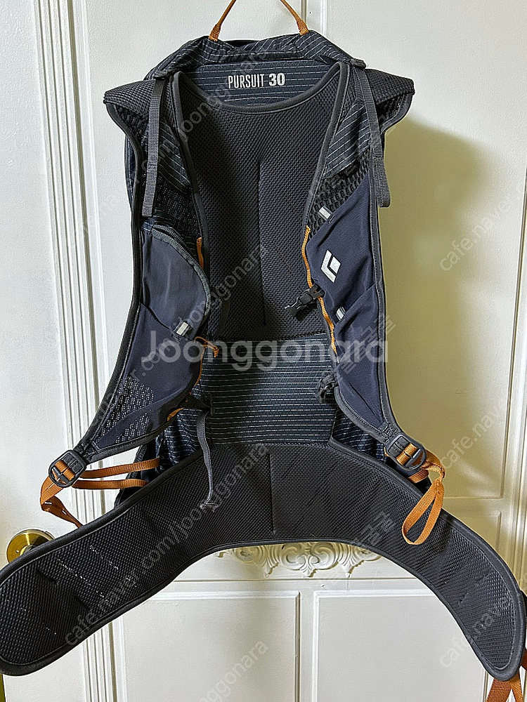 블랙다이아몬드 퍼수트 30 등산가방--3