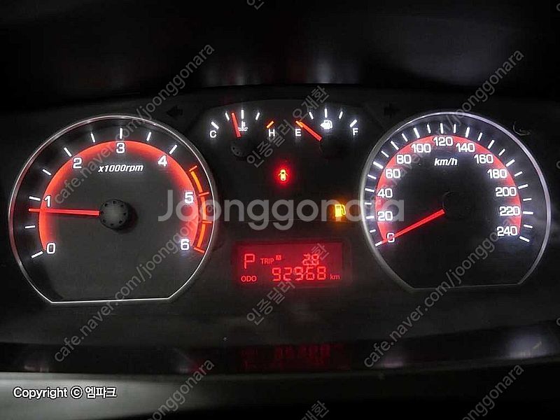 KG모빌리티(쌍용) 더뉴코란도스포츠 CX7(4WD) 클...--6