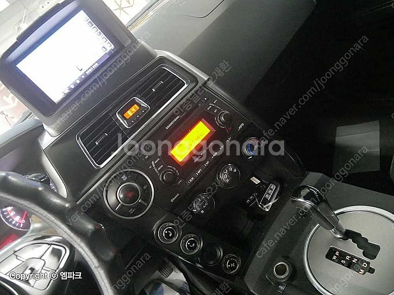 KG모빌리티(쌍용) 더뉴코란도스포츠 CX7(4WD) 클...--8
