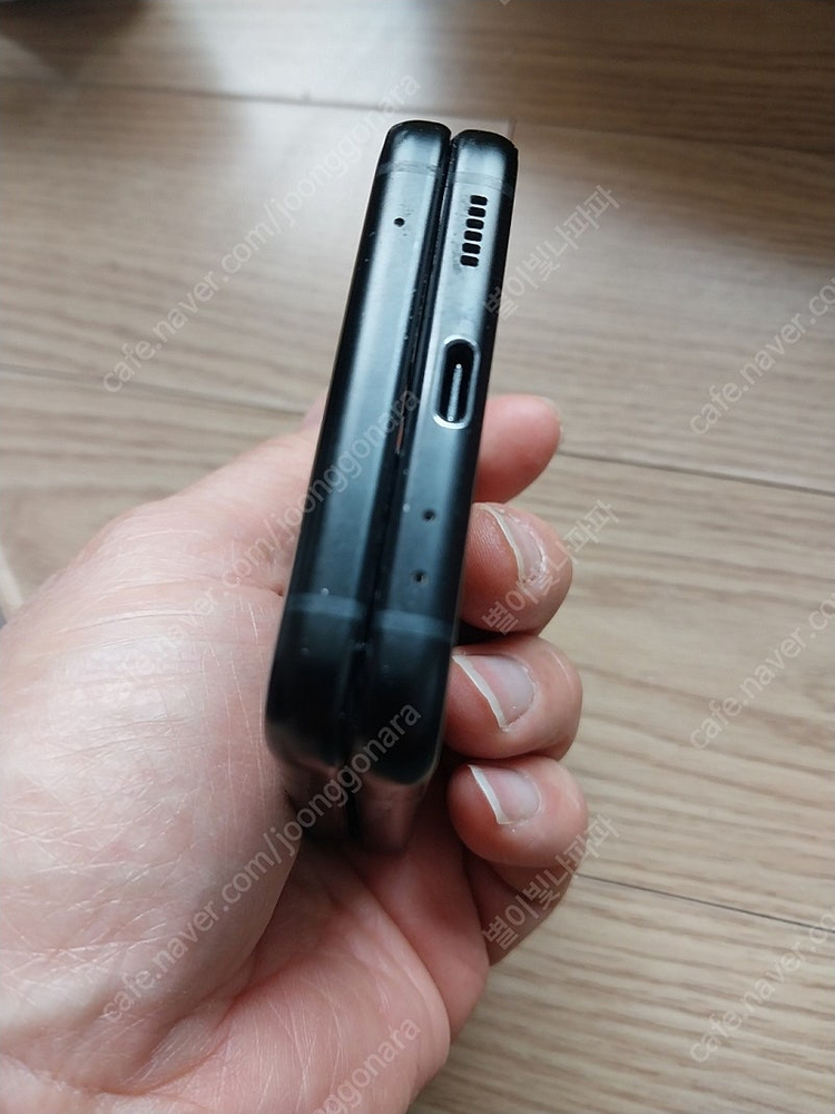 (개인)삼성z플립3 블랙 팜--7